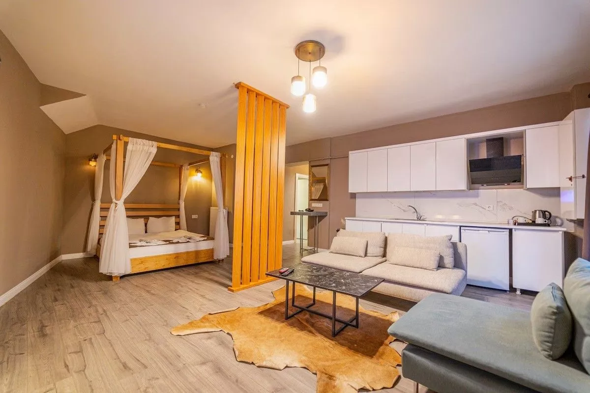 King Suite - 2