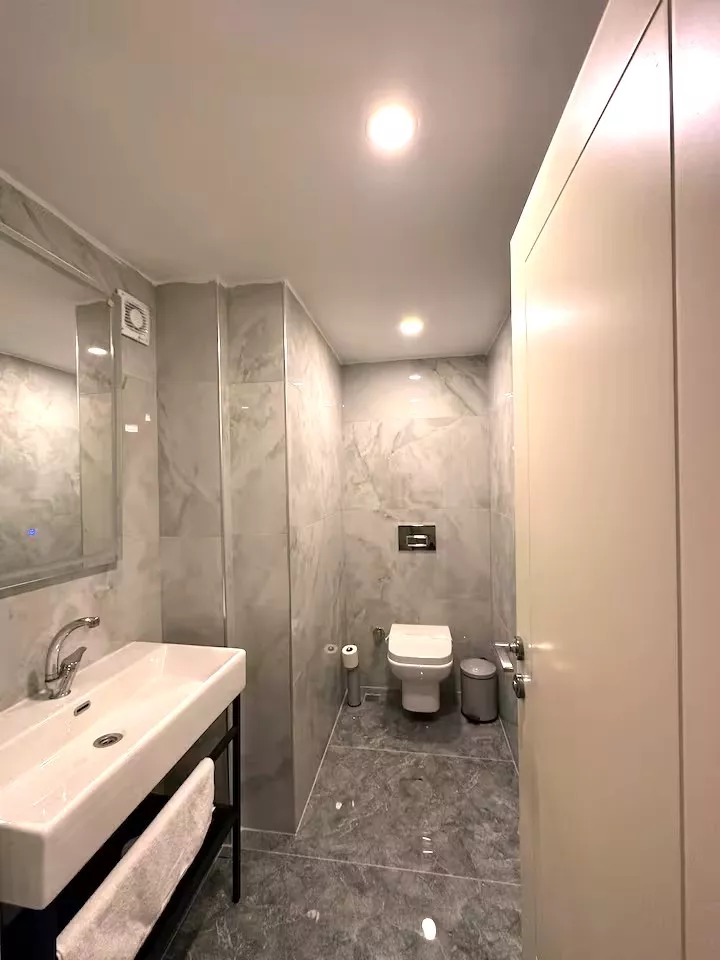 Queen Suite - 5